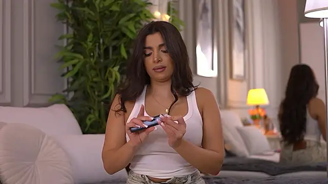 NicoleCellini online show from 27, 3, 2026