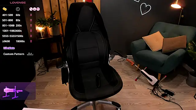 Snapshot of Kristy_Rayyy chatting on 12, 10, 2025 Kristy Rayyy online show from 12, 10, 2025