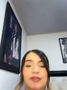 Snapshot of Amelia_Honney_ chatting on 12, 11, 2025 Amelia Honney online show from 12, 11, 2025