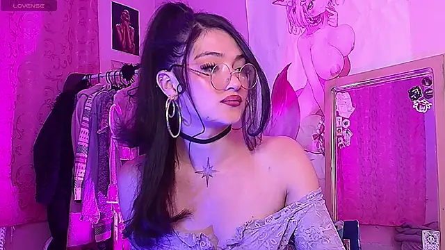 moonfiredancer online show from 23, 9, 2025