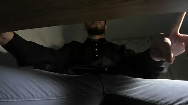 s sven03 online show from 1, 2, 2025