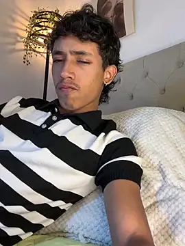 Ostin18hot online show from 21, 12, 2025