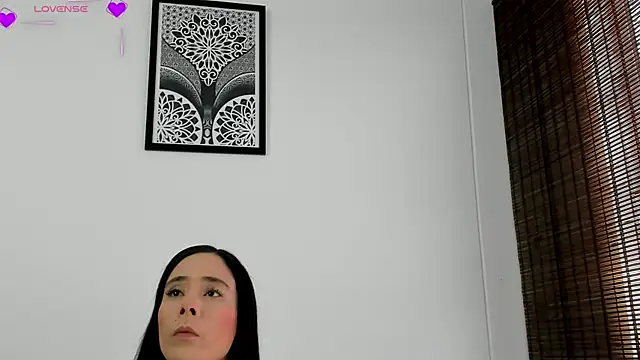 VeronicaTonu online show from 2, 12, 2025