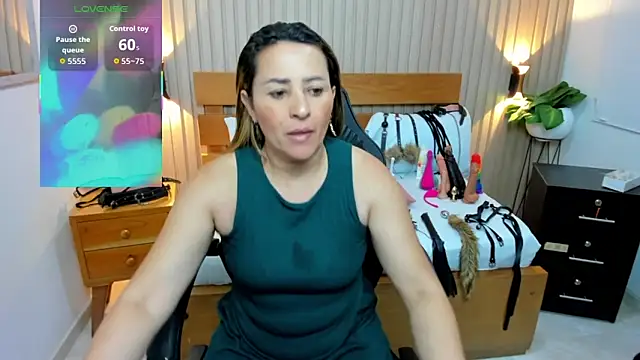 Snapshot of luciana_ballesteros_ chatting on 30, 3, 2026 luciana ballesteros online show from 30, 3, 2026