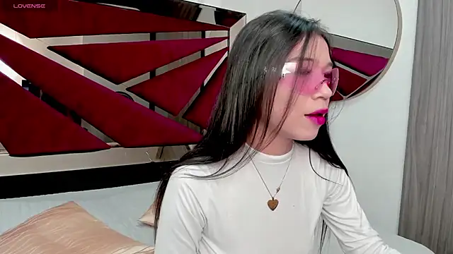 FaloonRoussel online show from 25, 3, 2026