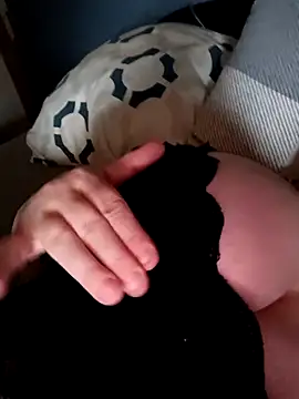 poussychats online show from 10, 3, 2025