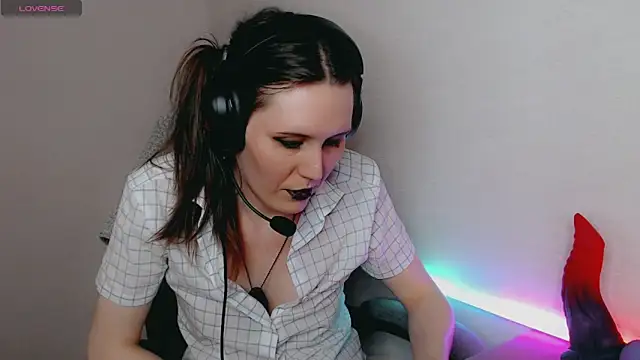 tracy cooper online show from 23, 12, 2024