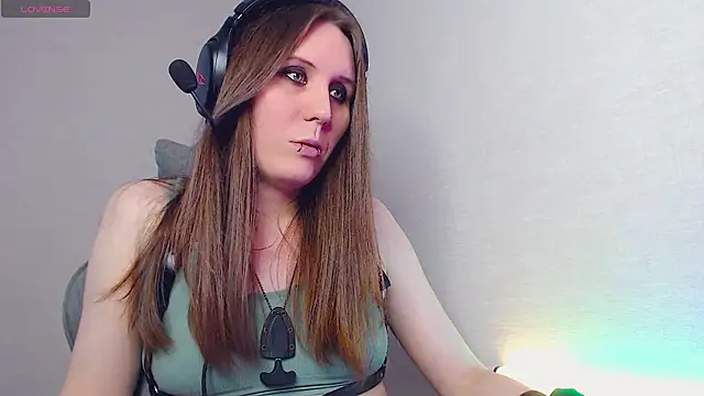 tracy cooper online show from 13, 2, 2025