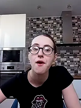 MartiniiSelenna online show from 4, 2, 2025