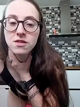 MartiniiSelenna online show from 1, 3, 2025