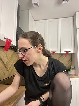 MartiniiSelenna online show from 13, 4, 2026