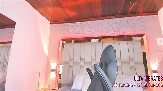 AngelineHeet online show from 9, 1, 2025