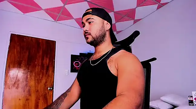 Sebas-hott online show from 18, 1, 2025