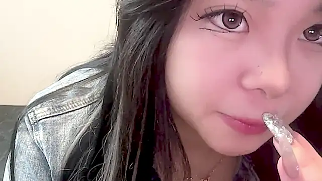 Rei1216xo online show from 16, 3, 2025