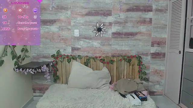 Lucy joi online show from 9, 1, 2025