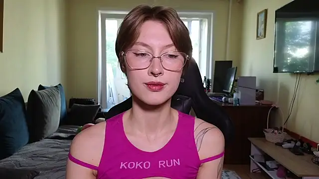 Snapshot of MalvinaBlum chatting on 14, 6, 2026 MalvinaBlum online show from 14, 6, 2026