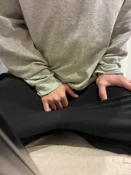 saku chan live online show from 6, 1, 2025