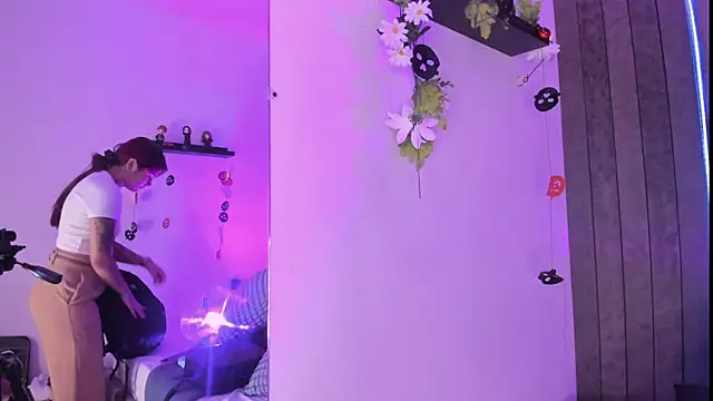 alaia-rogers online show from 27, 10, 2025