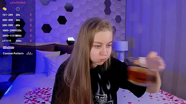 Polumna cute online show from 23, 2, 2025