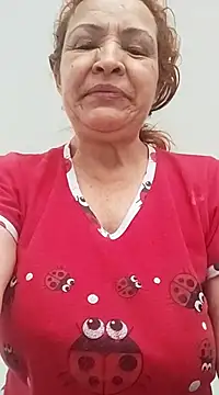 Snapshot of Wife_sexxx chatting on 6, 1, 2025 Wife sexxx online show from 6, 1, 2025