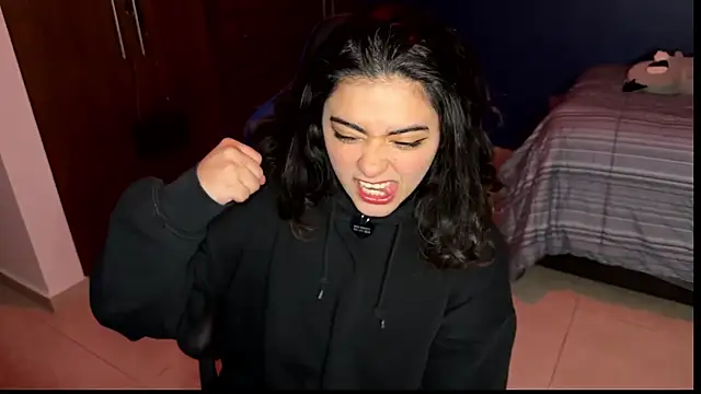 Ales Kitten online show from 13, 2, 2025