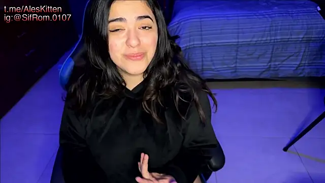 Ales Kitten online show from 18, 2, 2025