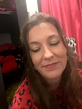 Lwhite1 online show from 18, 10, 2025