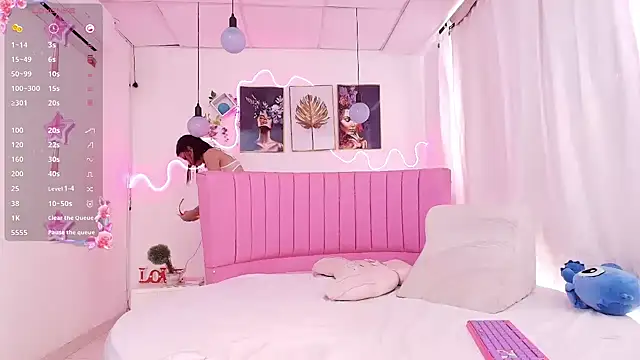 Azul horney online show from 1, 3, 2025