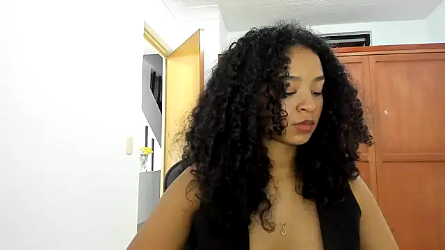 avellanatammy online show from 16, 2, 2025