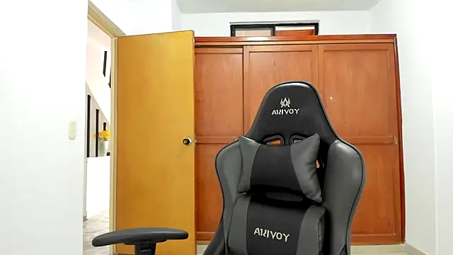 avellanatammy online show from 18, 2, 2025