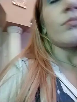 Snapshot of halobabe7620 chatting on 14, 9, 2025 halobabe7620 online show from 14, 9, 2025