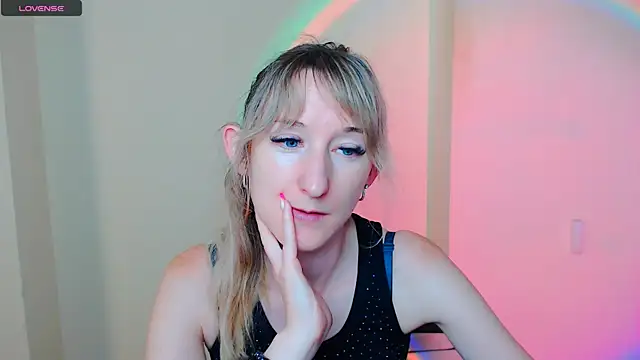 Snapshot of AmandaSell chatting on 14, 7, 2026 AmandaSell online show from 14, 7, 2026