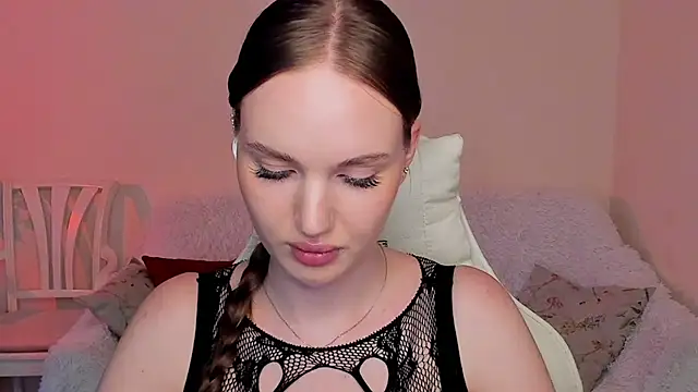 MishkaMe online show from 10, 7, 2026