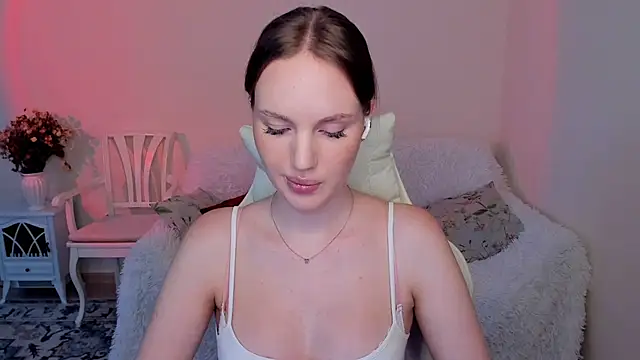 MishkaMe online show from 24, 7, 2026