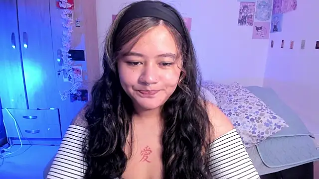 StephaniFox online show from 22, 3, 2025