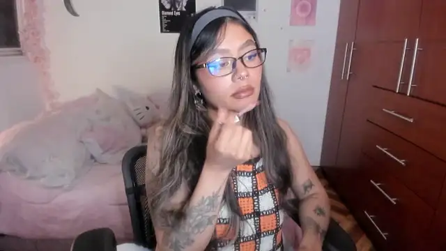 StephaniFox online show from 19, 1, 2026