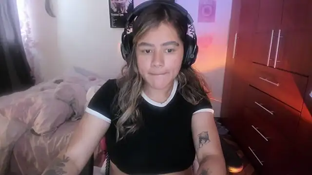 StephaniFox online show from 2, 3, 2026