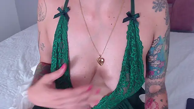 EmiliaKurt online show from 10, 2, 2025