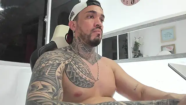 Angel sex latin online show from 1, 1, 2025