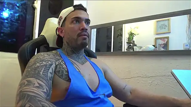 Angel sex latin online show from 25, 1, 2025