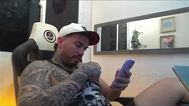 Angel sex latin online show from 31, 1, 2025