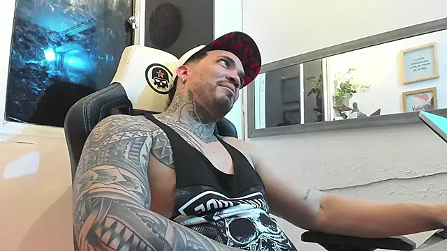 Angel sex latin online show from 9, 2, 2025