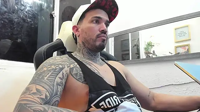 Angel sex latin online show from 11, 2, 2025