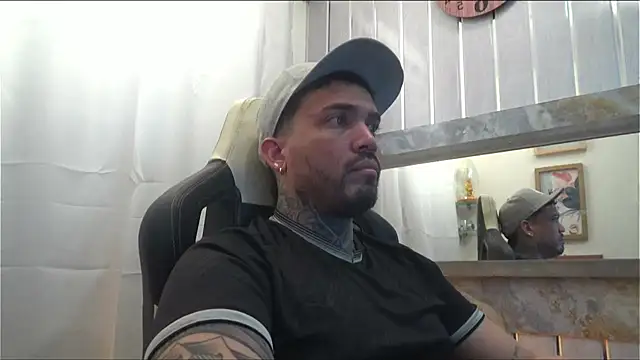 Angel sex latin online show from 2, 11, 2025