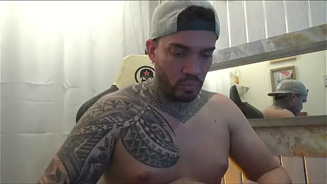 Angel sex latin online show from 24, 11, 2025