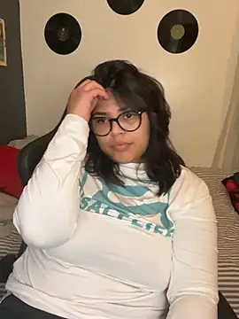 Snapshot of miacanela_xo chatting on 26, 4, 2026 miacanela xo online show from 26, 4, 2026