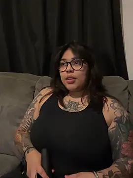 Snapshot of miacanela_xo chatting on 1, 6, 2026 miacanela xo online show from 1, 6, 2026