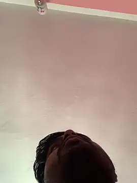 Snapshot of SweetFatBoy chatting on 2, 2, 2025 SweetFatBoy online show from 2, 2, 2025