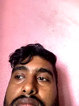Snapshot of SweetFatBoy chatting on 19, 10, 2025 SweetFatBoy online show from 19, 10, 2025