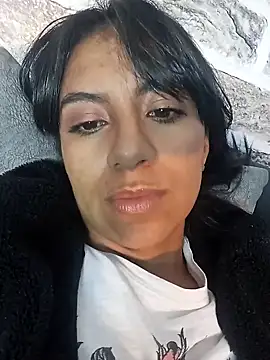 Snapshot of Tamaraakins chatting on 6, 2, 2025 Tamaraakins online show from 6, 2, 2025